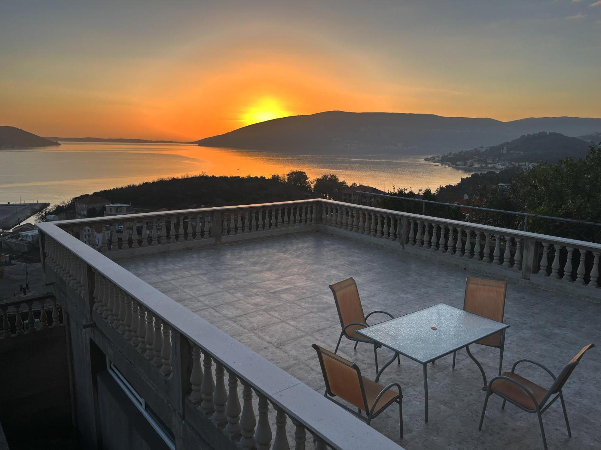 Daire Golden View Zelenika (Herceg Novi)